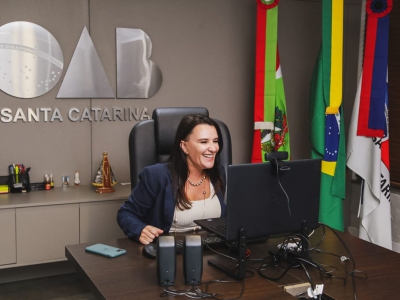 Presidente da OAB/SC, Cláudia Prudêncio, participa da abertura da 6º edição do Projeto de Mentoria da Jovem Advocacia