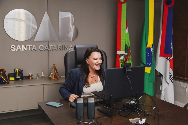 Presidente da OAB/SC, Cláudia Prudêncio, participa da abertura da 6º edição do Projeto de Mentoria da Jovem Advocacia